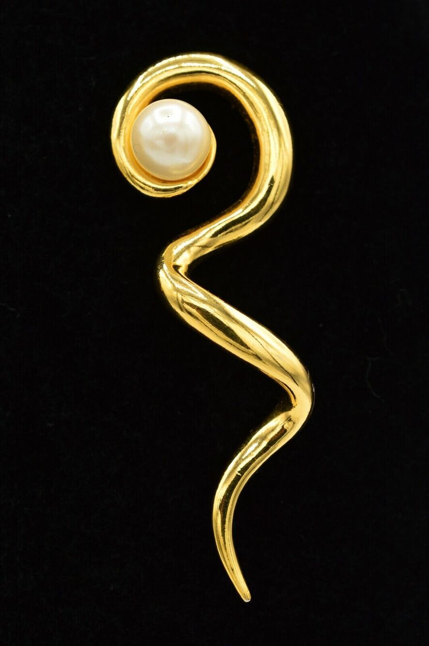 Avon Vintage Pin Brooch Gold Tone Faux Pearl Abstract Shape Swirl Signed BinF